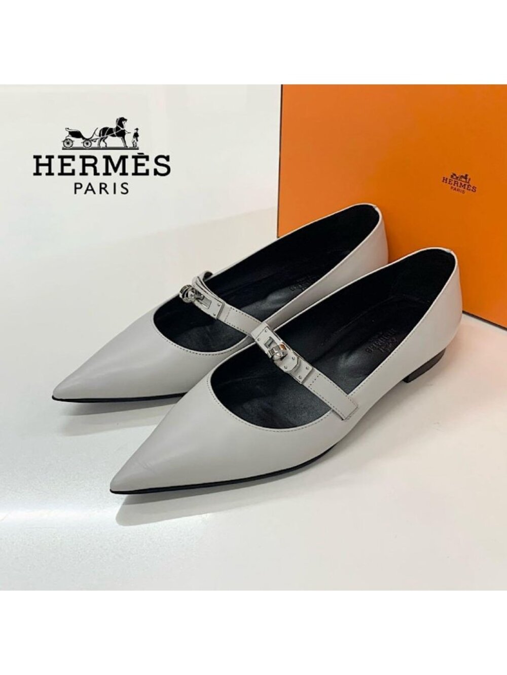 Hermes Kelly Leather Flat Pumps Light Gray